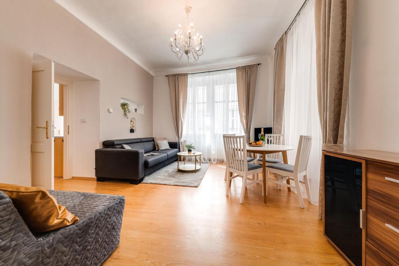 King'S Road Residence Praha Bagian luar foto