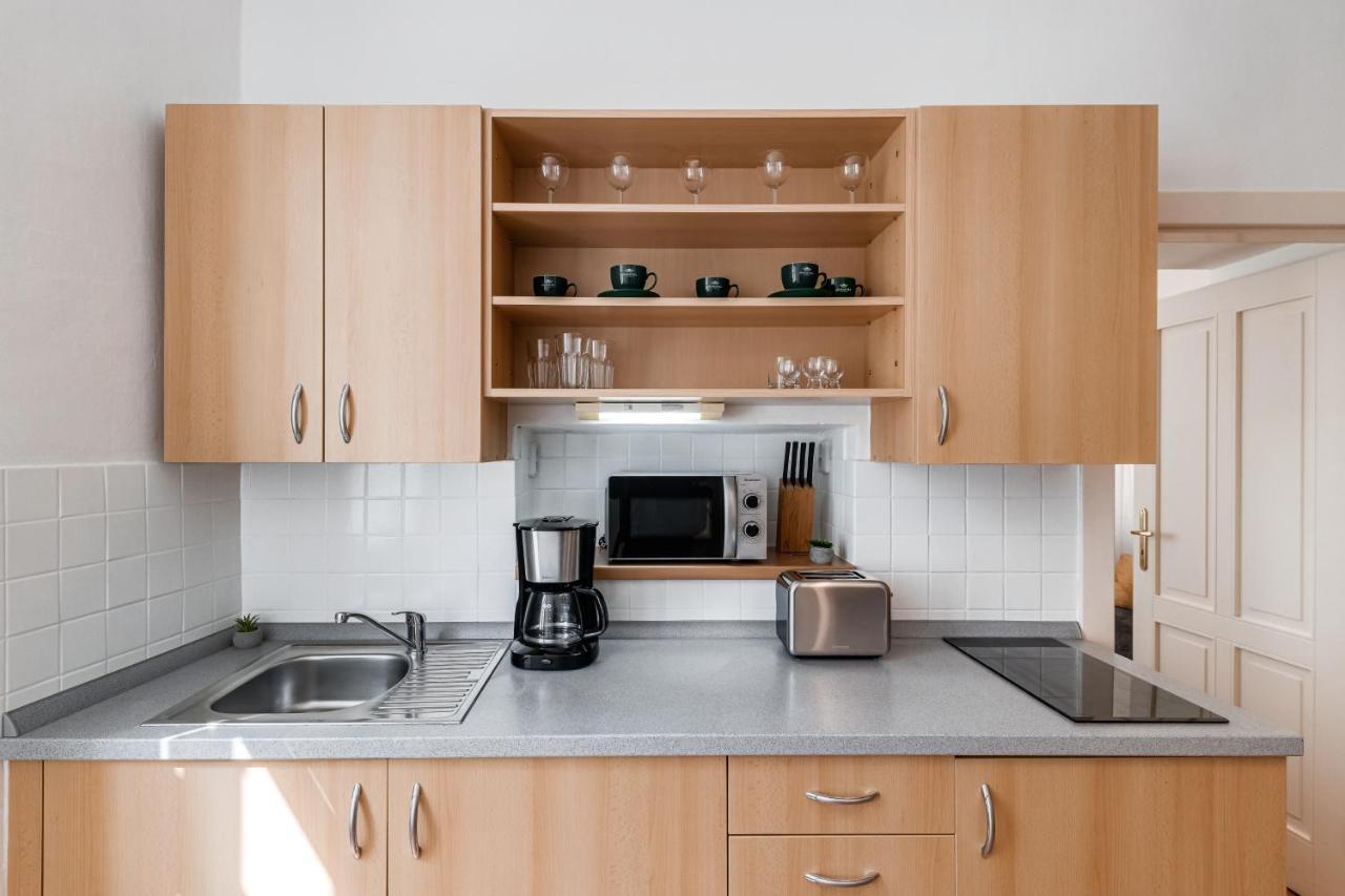 King'S Road Residence Praha Bagian luar foto