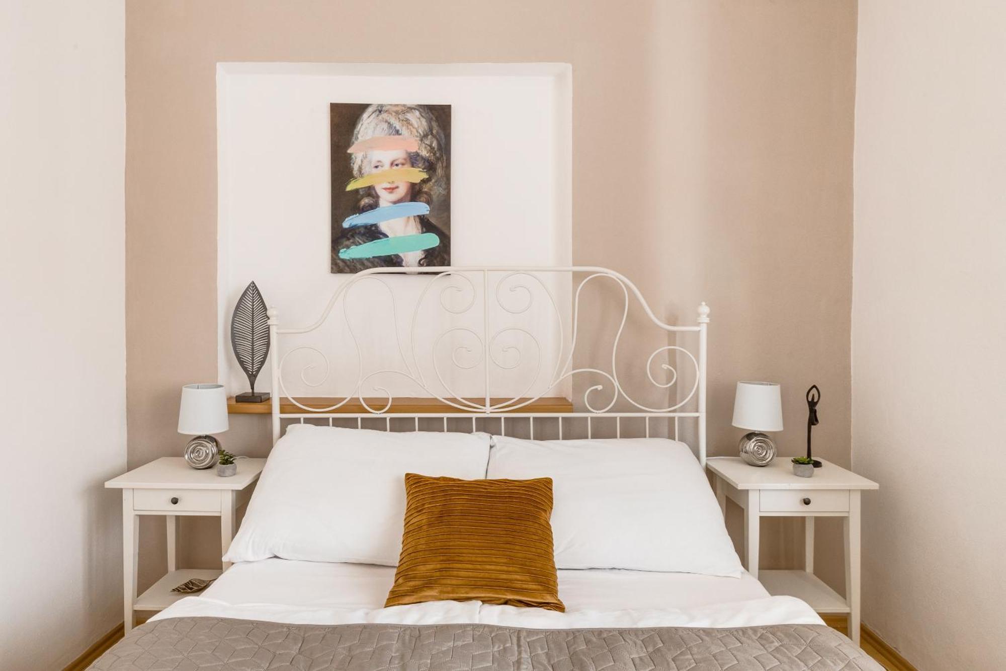King'S Road Residence Praha Bagian luar foto