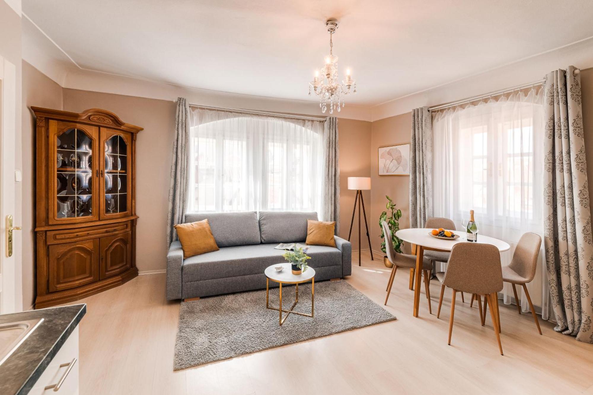 King'S Road Residence Praha Bagian luar foto
