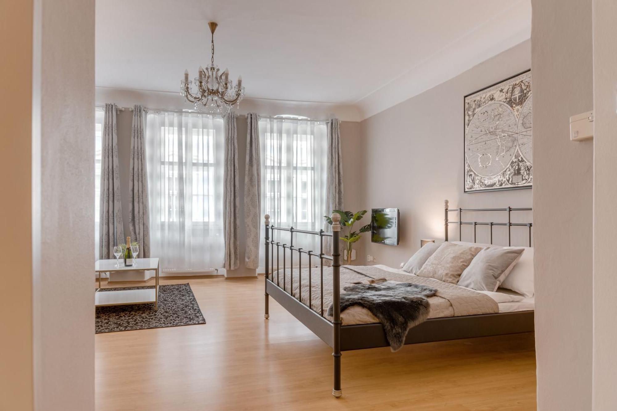 King'S Road Residence Praha Bagian luar foto